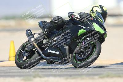 media/Oct-13-2025-Moto Forza (Mon) [[a66d839500]]/3-B Group/Session 3 (Turn 16)/